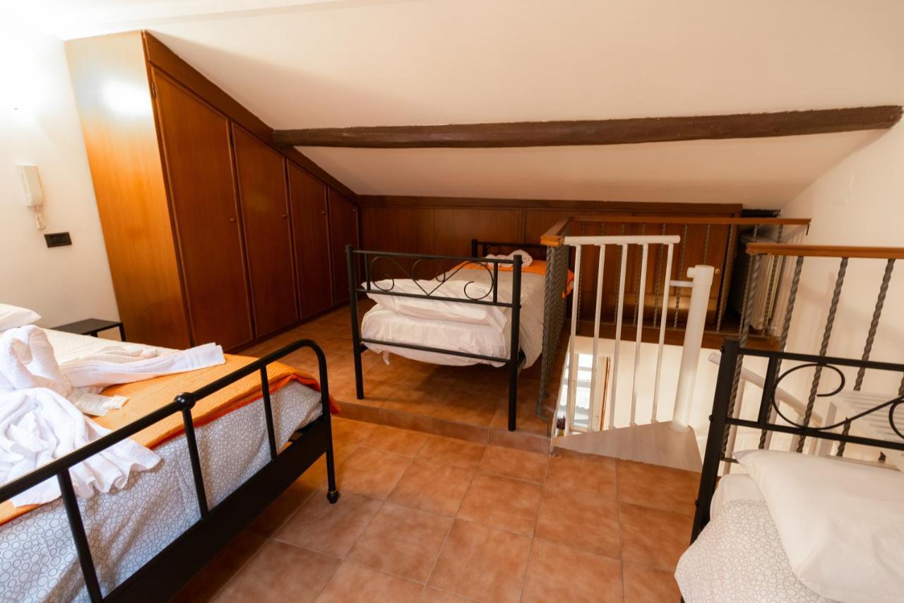 Trastevere Four Seasons Trilussa 1 Рим Екстер'єр фото