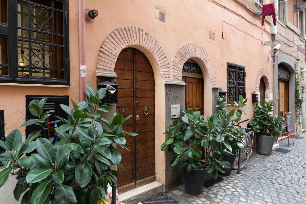 Trastevere Four Seasons Trilussa 1 Рим Екстер'єр фото